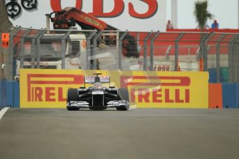 © 2012 Octane Photographic Ltd. European GP Valencia - Friday 22nd June 2012 - F1 Practice 1. Williams FW34 - Pastor Maldonado. Digital Ref : 0367lw1d2947