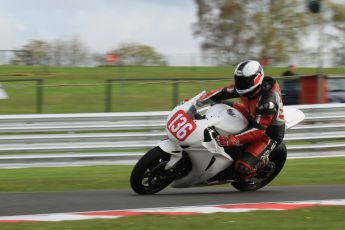 © Octane Photographic Ltd. Wirral 100, 28th April 2012. Powerbikes. Free practice. Digital ref : 0305lw7d1074