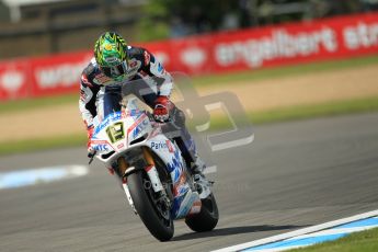 © Octane Photographic Ltd. 2012 World Superbike Championship – European GP – Donington Park. Friday 11th May 2012. WSBK Free Practice. Chaz Davies - Aprillia RSV4 Factory. Digital Ref : 0328cb1d2498