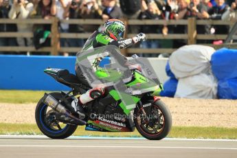 © Octane Photographic Ltd 2012. World Superbike Championship – European GP – Donington Park, Sunday 13th May 2012. Race 2. Tom Sykes salutes his fans. Digital Ref : 0337cb1d5858