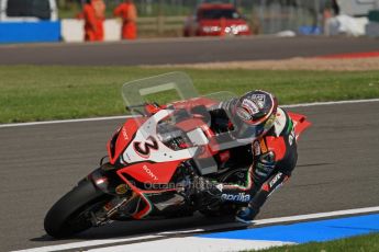 © Octane Photographic Ltd 2012. World Superbike Championship – European GP – Donington Park. Superpole session 2. Digital Ref : 0334lw7d6244