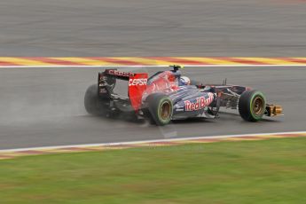 World © Octane Photographic Ltd. F1 Belgian GP - Spa-Francorchamps, Saturday 24th August 2013 - Qualifying. Scuderia Toro Rosso STR 8 - Daniel Ricciardo. Digital Ref : 0793cb7d2718