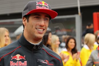 World © Octane Photographic Ltd. F1 Belgian GP - Spa-Francorchamps, Sunday 25th August 2013 - Race Build up. Scuderia Toro Rosso STR 8 - Daniel Ricciardo. Digital Ref :