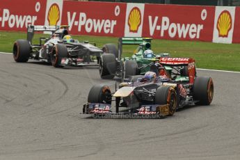 World © Octane Photographic Ltd. F1 Belgian GP - Spa-Francorchamps, Sunday 25th August 2013 - Race. Scuderia Toro Rosso STR 8 - Daniel Ricciardo, Caterham F1 Team CT03 - Giedo van der Garde and Sauber C32 - Esteban Gutierrez. Digital Ref :