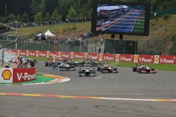 World © Octane Photographic Ltd. F1 Belgian GP - Spa-Francorchamps, Sunday 25th August 2013 - Race. Mercedes AMG Petronas F1 W04 – Lewis Hamilton leads the pack into turn 1. Digital Ref : 0797lw1d0702