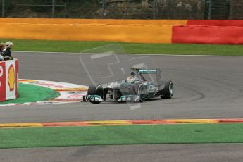 World © Octane Photographic Ltd. F1 Belgian GP - Spa-Francorchamps, Sunday 25th August 2013 - Race. Mercedes AMG Petronas F1 W04 – Lewis Hamilton. Digital Ref : 0797lw1d0814