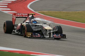 World © Octane Photographic Ltd. F1 USA GP, Austin, Texas, Circuit of the Americas (COTA), Saturday 16th November 2013 - Practice 3. Scuderia Toro Rosso STR 8 - Daniel Ricciardo. Digital Ref : 0857lw1d4893
