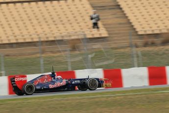 World © Octane Photographic Ltd. Formula 1 Winter testing, Barcelona – Circuit de Catalunya, 19th February 2013. Toro Rosso STR8, Daniel Ricciardo. Digital Ref: 0576lw1d1581