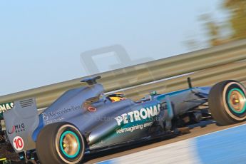World © Octane Photographic Ltd. Formula 1 Winter testing, Jerez, 6th February 2013. Mercedes AMG Petronas F1 W04, Lewis Hamilton. Digital Ref: 0572cb7d6860
