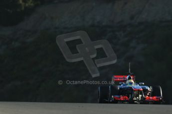 World © Octane Photographic Ltd. Formula 1 Winter testing, Jerez, 6th February 2013. Vodafone McLaren Mercedes MP4/28. Sergio Perez. Digital Ref: 0572lw1d8757