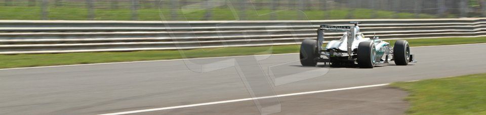 World © Octane Photographic Ltd. F1 Italian GP - Monza, Friday 6th September 2013 - Practice 2. Mercedes AMG Petronas F1 W04 - Nico Rosberg. Digital Ref : 0813cb7d5301