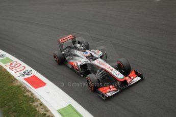 World © Octane Photographic Ltd. F1 Italian GP - Monza, Sunday 8th September 2013 - Race. Vodafone McLaren Mercedes MP4/28 - Jenson Button. Digital Ref :