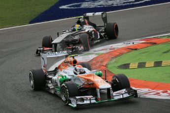 World © Octane Photographic Ltd. F1 Italian GP - Monza, Sunday 8th September 2013 - Race. Sahara Force India VJM06 - Adrian Sutil leads Sauber C32 - Esteban Gutierrez. Digital Ref : 0824lw1d6345