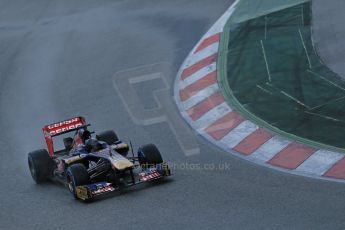 World © Octane Photographic Ltd. Formula 1 Winter testing, Barcelona – Circuit de Catalunya, 1st March 2013. Toro Rosso STR8, Daniel Ricciardo. Digital Ref: 0582lw1d8028