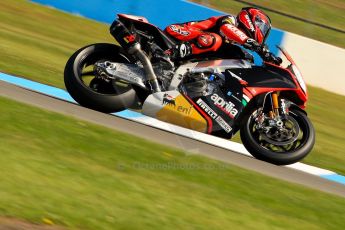 World © Octane Photographic Ltd. World Superbikes (SBK) European GP – Donington Park – Free Practice. Aprilia Racing Team – Aprilia RSV4 Factory – Sylvain Guintoli. Saturday 25th May 2013. Digital Ref : 0698ce1d3302