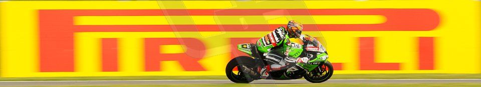 World © Octane Photographic Ltd. World Superbikes (SBK) European GP – Donington Park – Free Practice. Kawasaki Racing Team – Kawasaki ZX-10R – Tom Sykes. Saturday 25th May 2013. Digital Ref : 0698ce1d3567