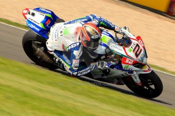 World © Octane Photographic Ltd. World Superbikes (SBK) European GP – Donington Park – Free Practice. Fixi Crescent Suzuki - Suzuki GSX-R-R1000 – Leon Camier. Saturday 25th May 2013. Digital Ref : 0698ce1d3707