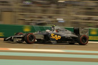 World © Octane Photographic Ltd. Friday 21st November 2014. Abu Dhabi Grand Prix - Yas Marina Circuit - Formula 1 Practice 2. McLaren Mercedes MP4/29 – Kevin Magnussen. Digital Ref: 1161CB1D7225