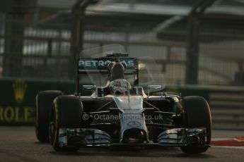 World © Octane Photographic Ltd. Friday 21st November 2014. Abu Dhabi Grand Prix - Yas Marina Circuit - Formula 1 Practice 2. Mercedes AMG Petronas F1 W05 – Lewis Hamilton. Digital Ref: 1161LB1D4745