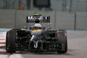 World © Octane Photographic Ltd. Friday 21st November 2014. Abu Dhabi Grand Prix - Yas Marina Circuit - Formula 1 Practice 2. McLaren Mercedes MP4/29 – Kevin Magnussen. Digital Ref: 1161LB1D5463