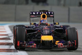 World © Octane Photographic Ltd. Friday 21st November 2014. Abu Dhabi Grand Prix - Yas Marina Circuit - Formula 1 Practice 2. Infiniti Red Bull Racing RB10 - Sebastian Vettel. Digital Ref: 1161LB1D5470