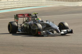 World © Octane Photographic Ltd. Saturday 22nd November 2014. Abu Dhabi Grand Prix - Yas Marina Circuit - Formula 1 Practice 3. Sauber C33 – Esteban Gutierrez. Digital Ref : 1165CB1D7978