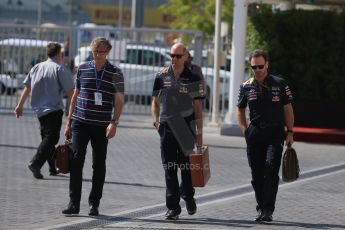 World © Octane Photographic Ltd. Saturday 22nd November 2014. Abu Dhabi Grand Prix - Yas Marina Circuit - Formula 1 Practice 3. Infiniti Red Bull Racing - Christian Horner and Adrian Newey . Digital Ref: 1165LB1D9865