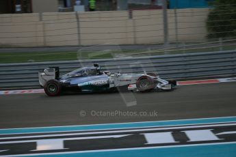 World © Octane Photographic Ltd. Saturday 22nd November 2014. Abu Dhabi Grand Prix - Yas Marina Circuit - Formula 1 Qualifying. Mercedes AMG Petronas F1 W05 – Lewis Hamilton. Digital Ref: 1166LB1D0935