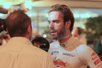 World © Octane Photographic Ltd. 2014 Formula 1 Abu Dhabi Grand Prix, F1 Qualifying, Saturday 22nd November 2014. Scuderia Toro Rosso - Jean-Eric Vergne. Digital Ref : 1166LW1L8340