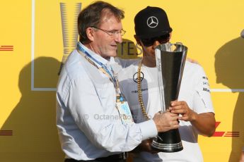 World © Octane Photographic Ltd. Sunday 23rd November 2014. Abu Dhabi Grand Prix - Yas Marina Circuit - Pirelli Fastest Lap award, Lewis Hamilton. Digital Ref: