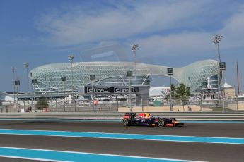 World © Octane Photographic Ltd. Friday 21st November 2014. Abu Dhabi Grand Prix - Yas Marina Circuit - Formula 1 Practice 1. Infiniti Red Bull Racing RB10 - Sebastian Vettel. Digital Ref: