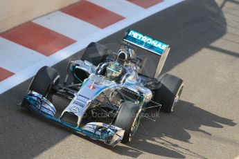 World © Octane Photographic Ltd. Tuesday 25th November 2014. Abu Dhabi Testing - Yas Marina Circuit. Mercedes AMG Petronas F1 W05 Hybrid – Nico Rosberg. Digital Ref: 1174CB1D8065