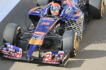 World © Octane Photographic Ltd. Tuesday 25th November 2014. Abu Dhabi Testing - Yas Marina Circuit. Scuderia Toro Rosso STR9 – Max Verstappen. Digital Ref: 1174CB1D8119