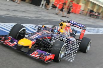 World © Octane Photographic Ltd. Tuesday 25th November 2014. Abu Dhabi Testing - Yas Marina Circuit. Infiniti Red Bull Racing RB10 – Carlos Sainz jr. Digital Ref: 1174CB1D8222