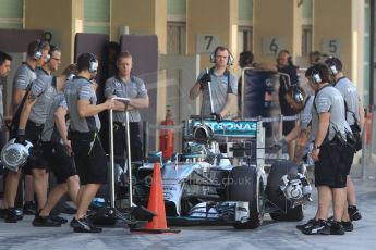 World © Octane Photographic Ltd. Tuesday 25th November 2014. Abu Dhabi Testing - Yas Marina Circuit. Mercedes AMG Petronas F1 W05 Hybrid – Nico Rosberg. Digital Ref: 1174CB7D8577