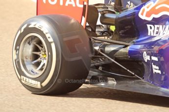 World © Octane Photographic Ltd. Tuesday 25th November 2014. Abu Dhabi Testing - Yas Marina Circuit. Infiniti Red Bull Racing RB10 – Carlos Sainz jr. Digital Ref: 1174CB7D8727