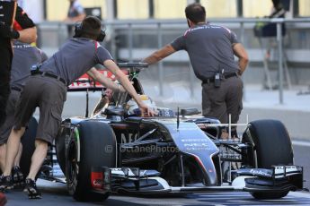 World © Octane Photographic Ltd. Tuesday 25th November 2014. Abu Dhabi Testing - Yas Marina Circuit. Sauber C33 – Marcus Ericsson. Digital Ref: 1174LB1D7860