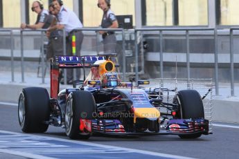 World © Octane Photographic Ltd. Tuesday 25th November 2014. Abu Dhabi Testing - Yas Marina Circuit. Infiniti Red Bull Racing RB10 – Carlos Sainz jr. Digital Ref: 1174LB1D7916