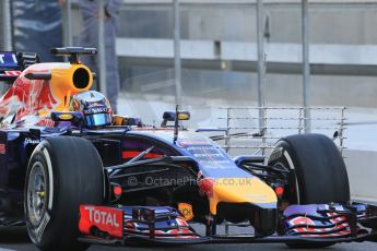 World © Octane Photographic Ltd. Tuesday 25th November 2014. Abu Dhabi Testing - Yas Marina Circuit. Infiniti Red Bull Racing RB10 – Carlos Sainz jr. Digital Ref: 1174LB1D8063