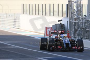 World © Octane Photographic Ltd. Tuesday 25th November 2014. Abu Dhabi Testing - Yas Marina Circuit. Lotus F1 Team E22 – Charles Pic. Digital Ref: 1174LB1D8146