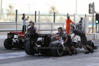 World © Octane Photographic Ltd. Tuesday 25th November 2014. Abu Dhabi Testing - Yas Marina Circuit. Sauber C33 – Marcus Ericsson and Lotus F1 Team E22 – Charles Pic. Digital Ref: 1174LB7L9542