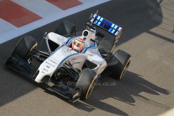 World © Octane Photographic Ltd. Wednesday 26th November 2014. Abu Dhabi Testing - Yas Marina Circuit. Williams Racing FW36 – Felipe Nasr. Digital Ref: 1175CB1D8855