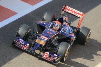 World © Octane Photographic Ltd. Wednesday 26th November 2014. Abu Dhabi Testing - Yas Marina Circuit. Scuderia Toro Rosso STR 9 – Max Verstappen. Digital Ref: 1175CB1D8889