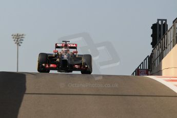 World © Octane Photographic Ltd. Wednesday 26th November 2014. Abu Dhabi Testing - Yas Marina Circuit. Lotus F1 Team E22 – Esteban Ocon. Digital Ref: 1175CB1D9068