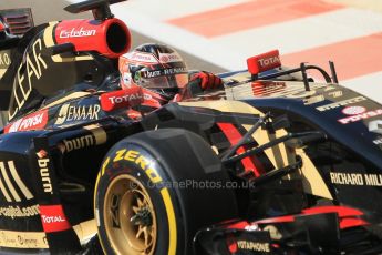 World © Octane Photographic Ltd. Wednesday 26th November 2014. Abu Dhabi Testing - Yas Marina Circuit. Lotus F1 Team E22 – Esteban Ocon. Digital Ref: 1175CB1D9075