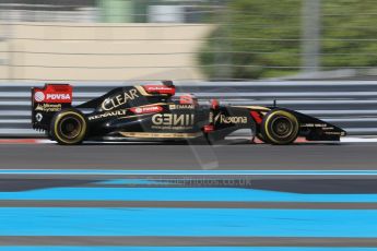 World © Octane Photographic Ltd. Wednesday 26th November 2014. Abu Dhabi Testing - Yas Marina Circuit. Lotus F1 Team E22 – Esteban Ocon. Digital Ref: 1175CB1D9134