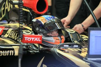 World © Octane Photographic Ltd. Wednesday 26th November 2014. Abu Dhabi Testing - Yas Marina Circuit. Lotus F1 Team E22 – Alex Lynn. Digital Ref: 1175CB1D9427