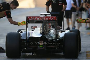 World © Octane Photographic Ltd. Wednesday 26th  November 2014. Abu Dhabi Testing - Yas Marina Circuit. Lotus F1 Team E22 – Esteban Ocon. Digital Ref: 1175LB1D8594