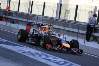 World © Octane Photographic Ltd. Wednesday 26th November 2014. Abu Dhabi Testing - Yas Marina Circuit. Infiniti Red Bull Racing RB10 – Daniel Ricciardo. Digital Ref: 1175LB1D8983