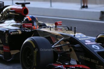 World © Octane Photographic Ltd. Wednesday 26th Wednesday 26th November 2014. Abu Dhabi Testing - Yas Marina Circuit. Lotus F1 Team E22 – Alex Lynn. Digital Ref: 1175LB1D9109